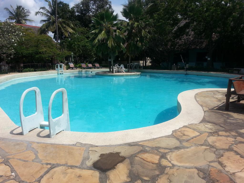 Makuti Villas Resort Kilifi Exteriör bild