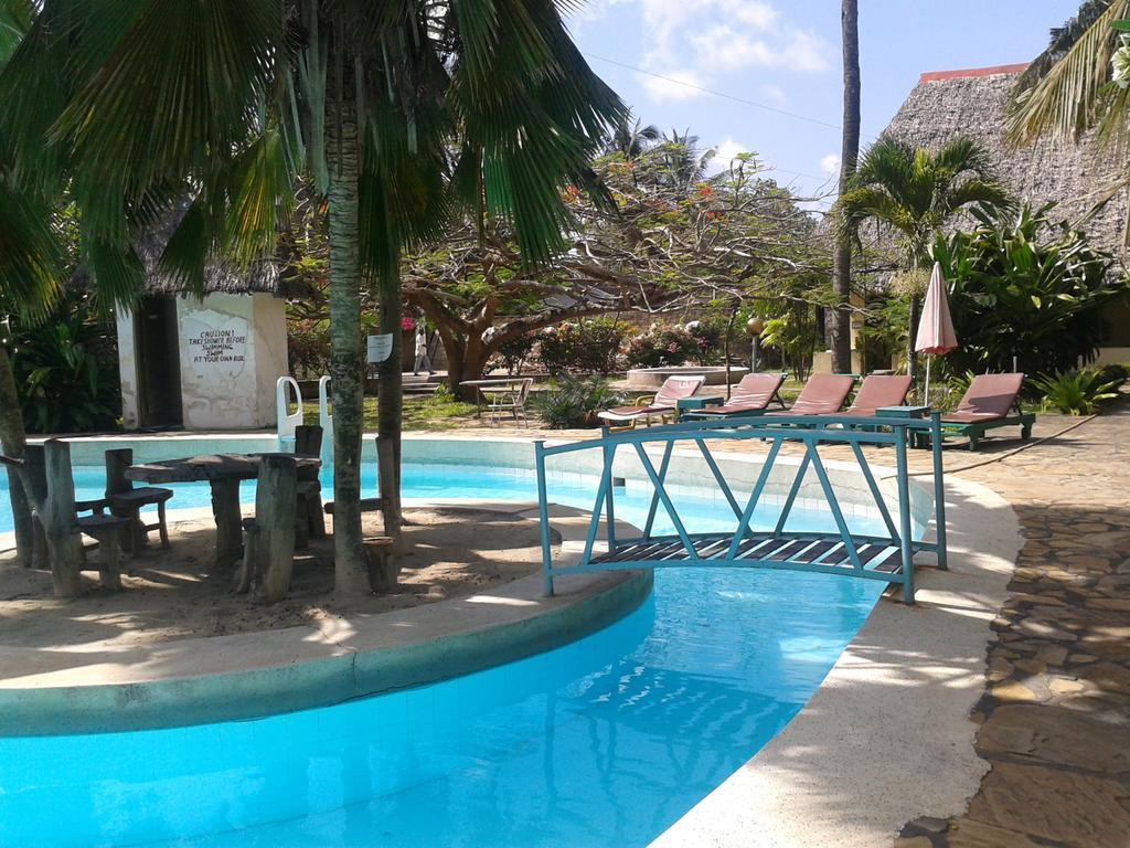 Makuti Villas Resort Kilifi Exteriör bild